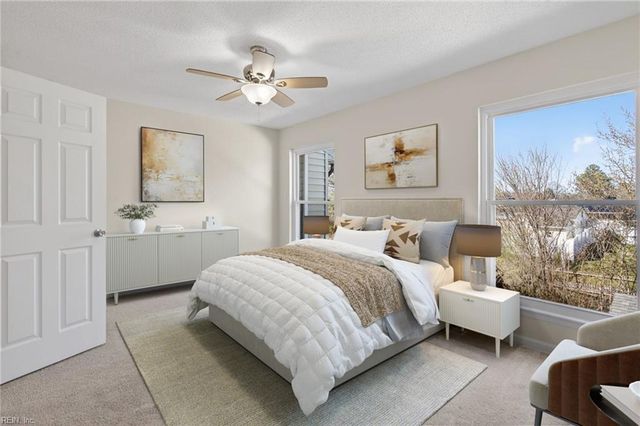 3832 Chancery LN, Virginia Beach, VA 23452