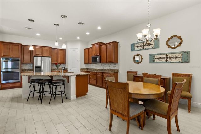 9282 WOODCRANE DRIVE, Winter Garden, FL 34787