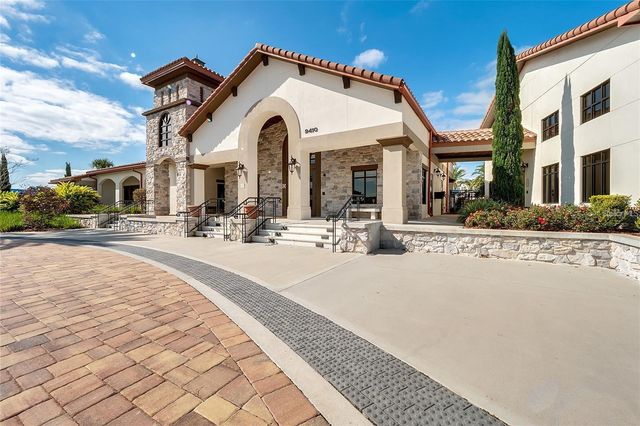 9282 WOODCRANE DRIVE, Winter Garden, FL 34787