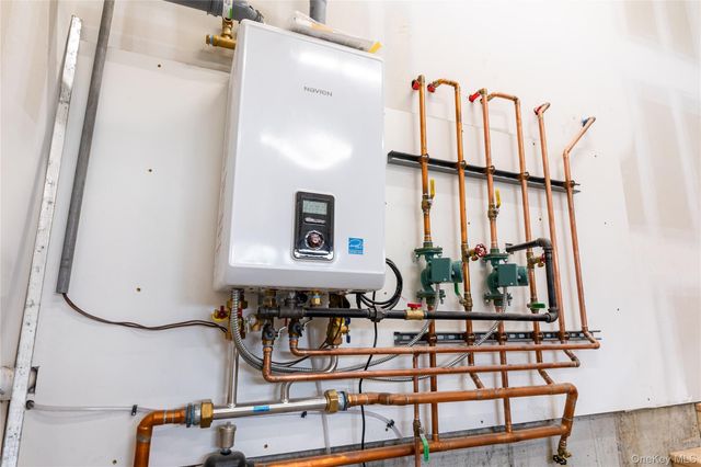 2910 Yale Place, Baldwin, NY 11510