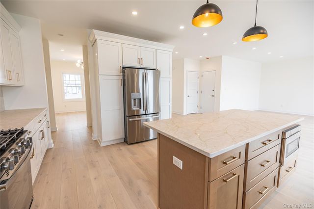 2910 Yale Place, Baldwin, NY 11510