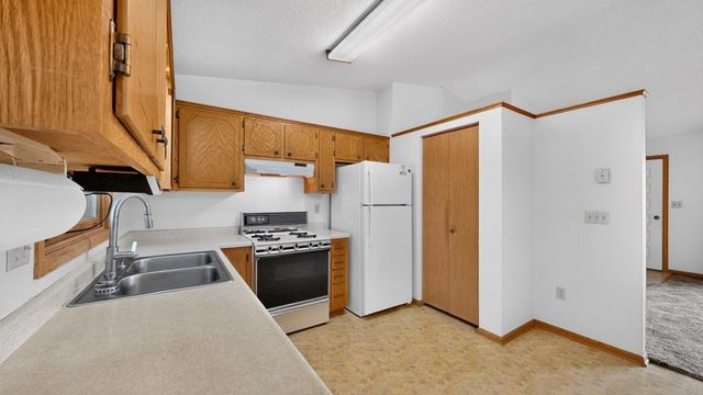 7559 Safari Court NW, Rochester, MN 55901