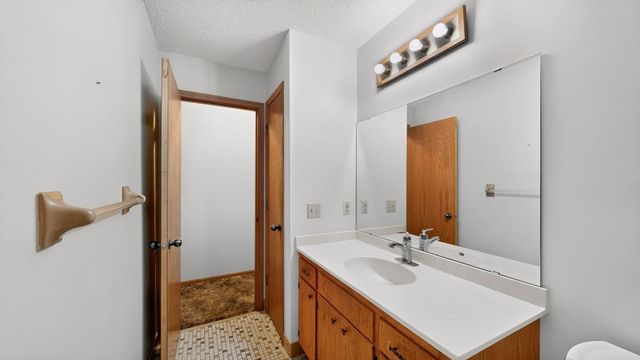 7559 Safari Court NW, Rochester, MN 55901