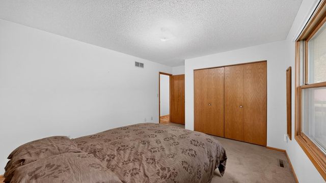 7559 Safari Court NW, Rochester, MN 55901