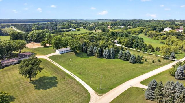 7559 Safari Court NW, Rochester, MN 55901