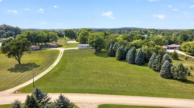 7559 Safari Court NW, Rochester, MN 55901