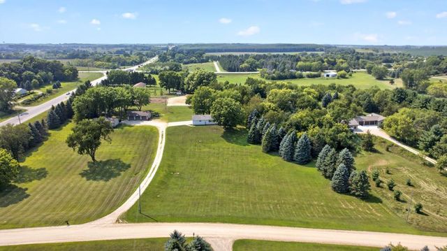 7559 Safari Court NW, Rochester, MN 55901
