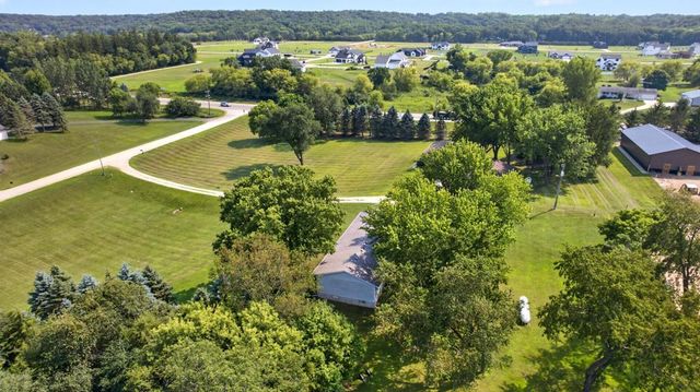 7559 Safari Court NW, Rochester, MN 55901