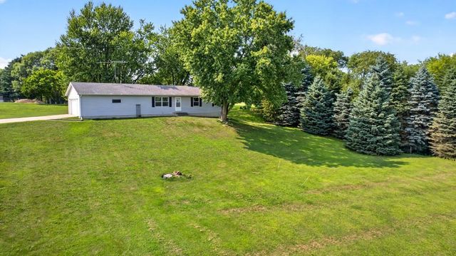 7559 Safari Court NW, Rochester, MN 55901