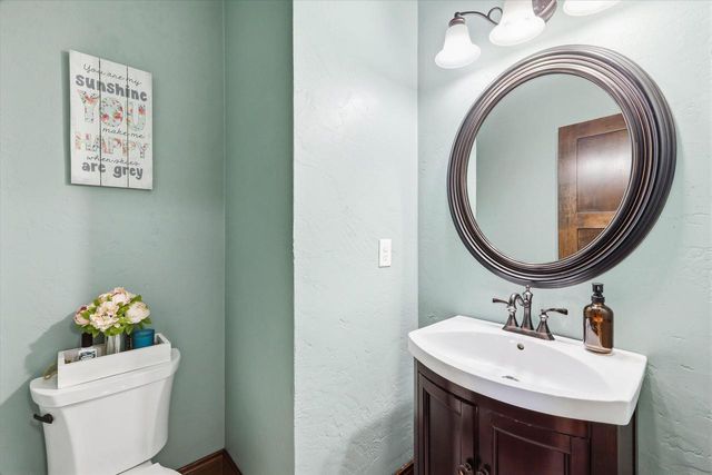 W5261 ARBOR VITAE COURT, Sherwood, WI 54169