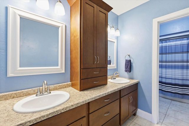 W5261 ARBOR VITAE COURT, Sherwood, WI 54169