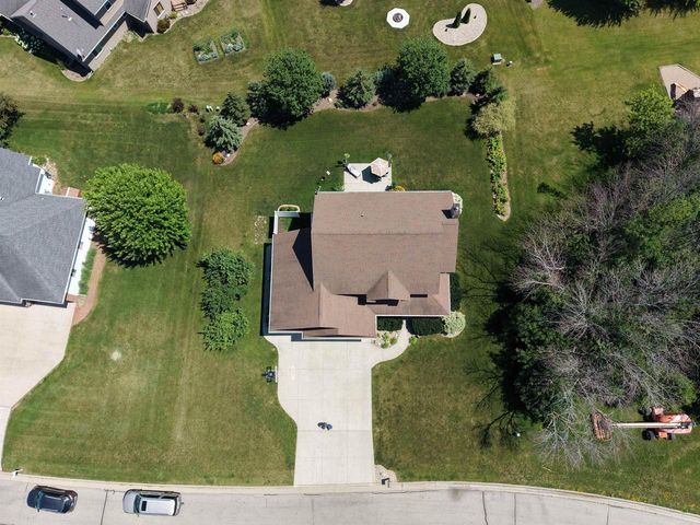 W5261 ARBOR VITAE COURT, Sherwood, WI 54169