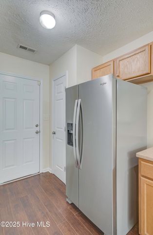 102 Chinkapin Court, Jacksonville, NC 28546