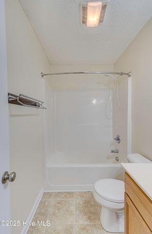 102 Chinkapin Court, Jacksonville, NC 28546