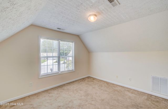 102 Chinkapin Court, Jacksonville, NC 28546
