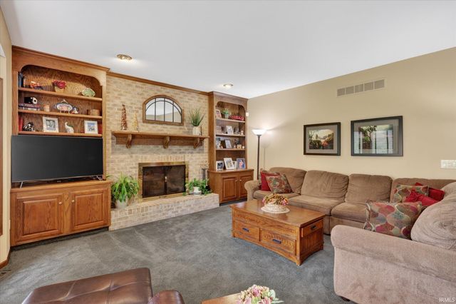 60659 Gentle Run Court, South Bend, IN 46614