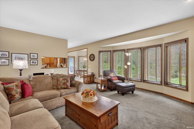 60659 Gentle Run Court, South Bend, IN 46614