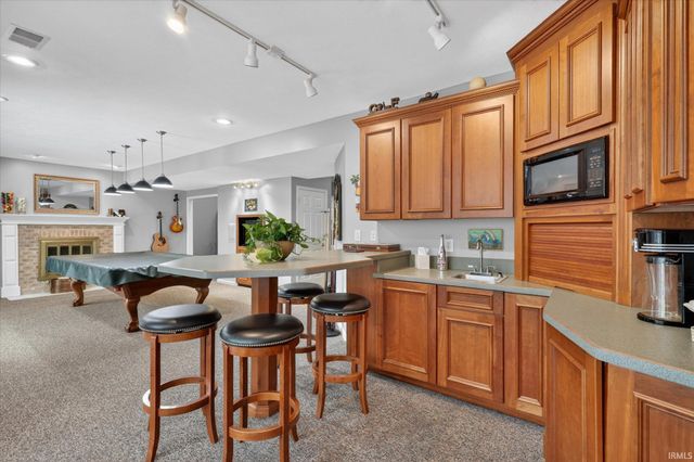 60659 Gentle Run Court, South Bend, IN 46614
