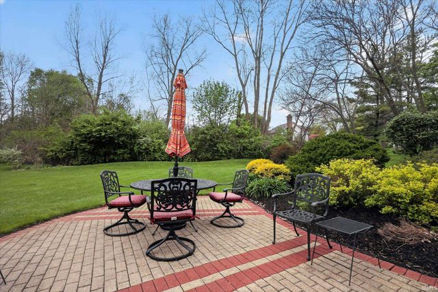 60659 Gentle Run Court, South Bend, IN 46614