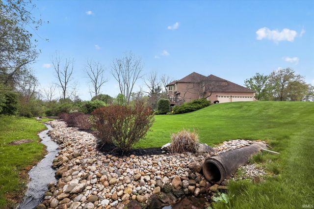 60659 Gentle Run Court, South Bend, IN 46614