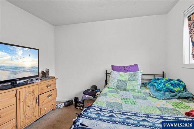 1254 8th St NW, Salem, OR 97304