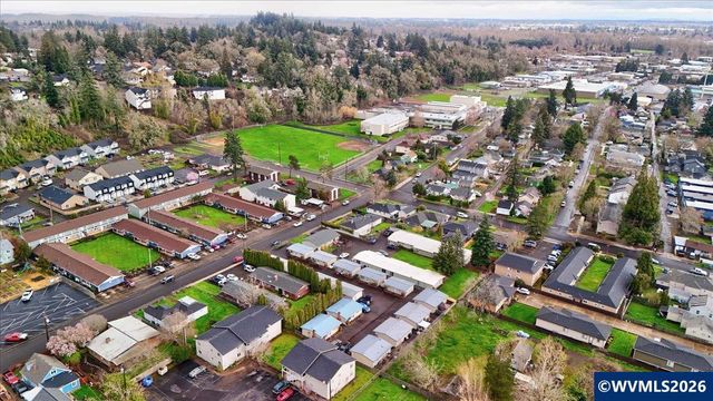 1254 8th St NW, Salem, OR 97304