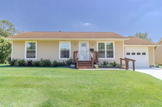 815 Lakeview Drive, Marysville, OH 43040