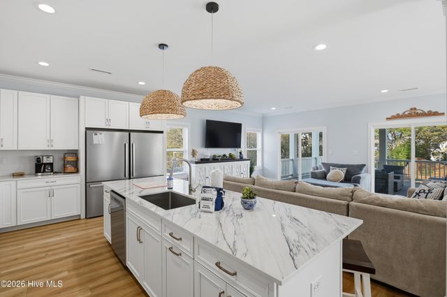 1617 S Shore Drive, Surf City, NC 28445
