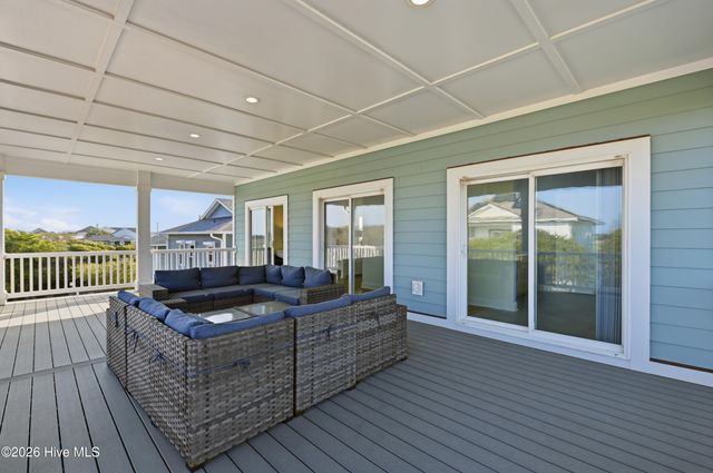 1617 S Shore Drive, Surf City, NC 28445