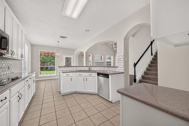12103 Auburn Shores Court, Pearland, TX 77584