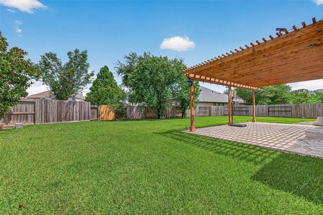12103 Auburn Shores Court, Pearland, TX 77584