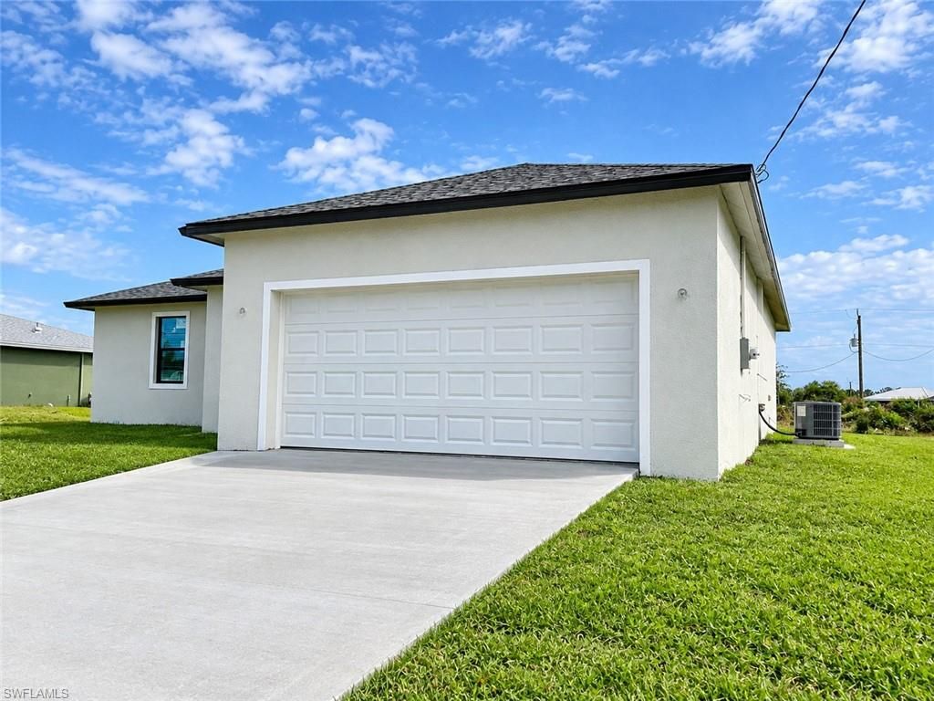 7006 Waldo CIR, LABELLE, FL 33935 — photo 2