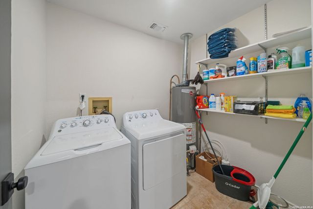 511 Olive St, Fredericksburg, TX 78624