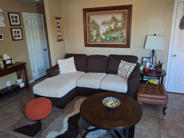 7112 Tristan Cir, Stockton, CA 95210