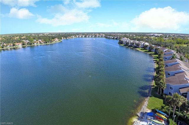 2611 Citrus Lake Dr Apt 203, Naples, FL 34109