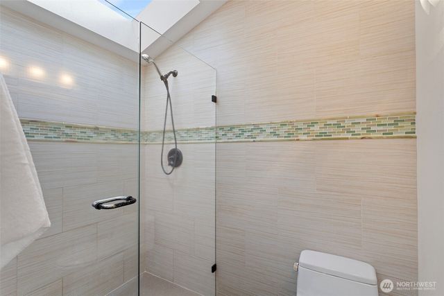5712 141st Place SE, Bellevue, WA 98006