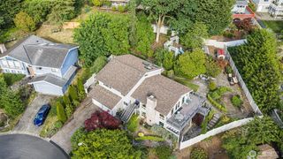 5712 141st Place SE, Bellevue, WA 98006