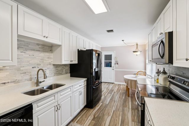 1871 WOODRIDGE Court, Middleburg, FL 32068