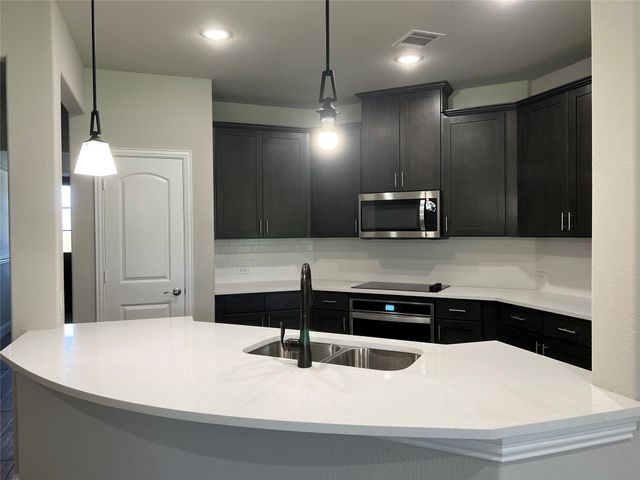 152 Aucuba Lane, Waxahachie, TX 75165