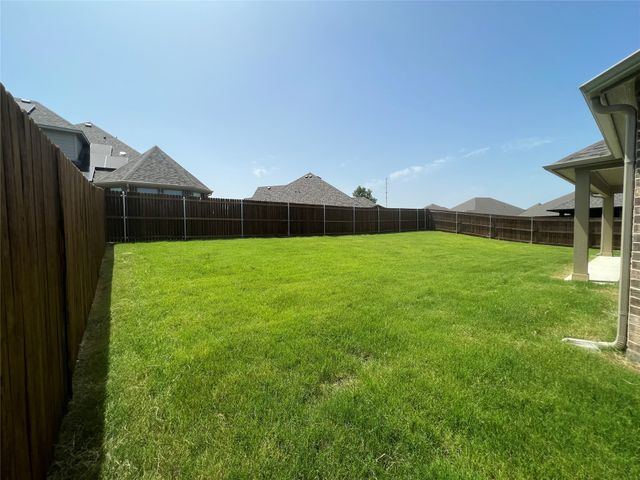 152 Aucuba Lane, Waxahachie, TX 75165