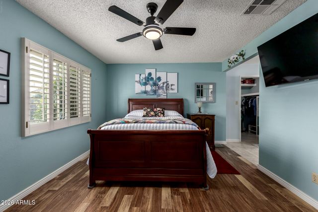 2304 W PALOMINO Drive, Chandler, AZ 85224