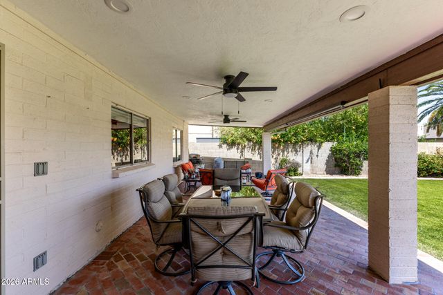 2304 W PALOMINO Drive, Chandler, AZ 85224