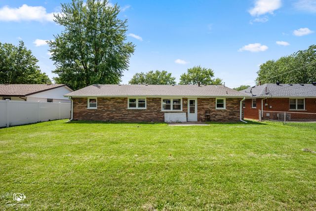 292 Ashley Drive, Bourbonnais, IL 60914