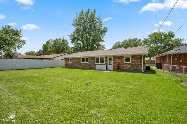 292 Ashley Drive, Bourbonnais, IL 60914