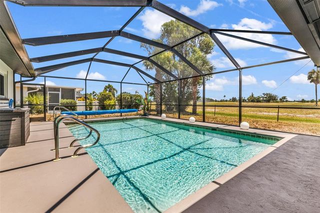 82 ROTONDA CIRCLE, Rotonda West, FL 33947
