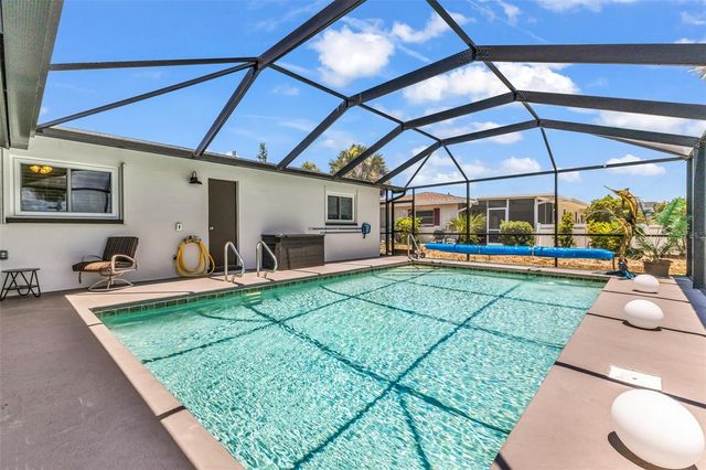 82 ROTONDA CIRCLE, Rotonda West, FL 33947