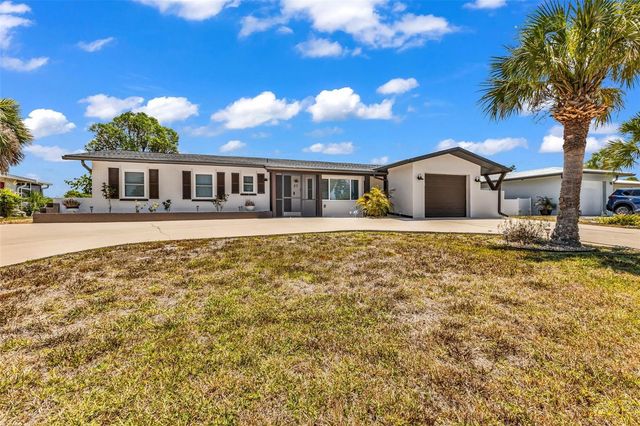 82 ROTONDA CIRCLE, Rotonda West, FL 33947