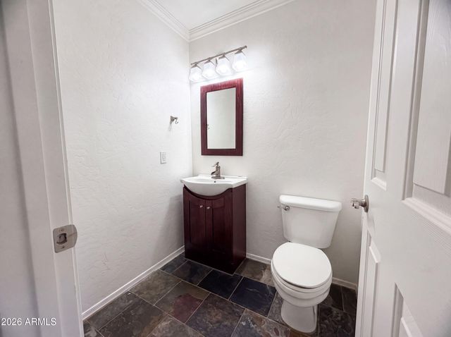 11422 E DARTMOUTH Street, Mesa, AZ 85207