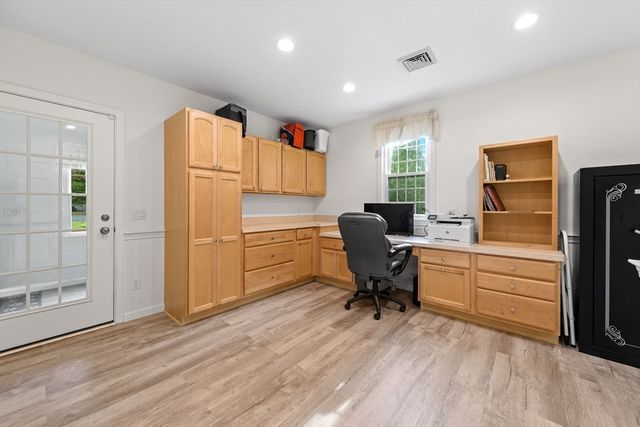 106 White Rock, Yarmouth, MA 02675