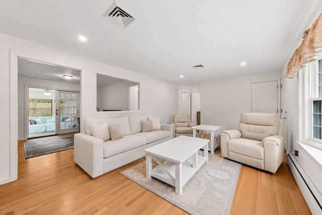 106 White Rock, Yarmouth, MA 02675